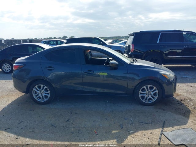 3MYDLBZV7GY108765 Scion p5v