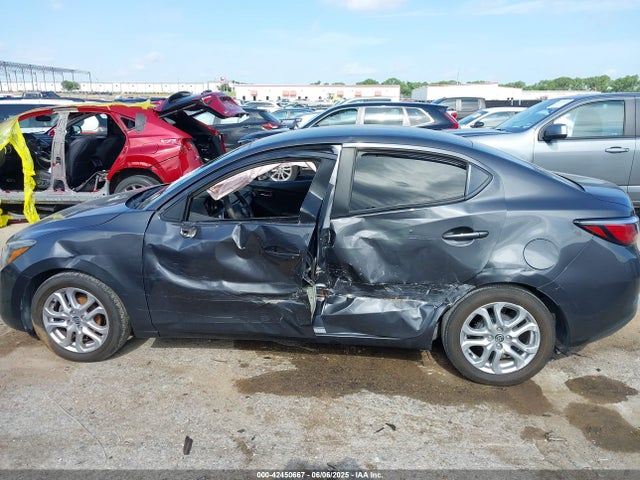 3MYDLBZV7GY108765 Scion p5v