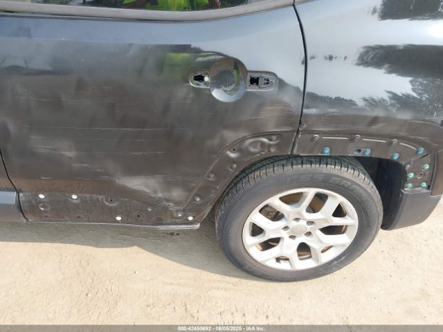 ZACCJABT9FPB85000 Jeep Renegade Latitude