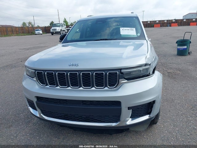 1C4RJKAG0P8803706 Jeep Grand Cherokee L Laredo 4x4