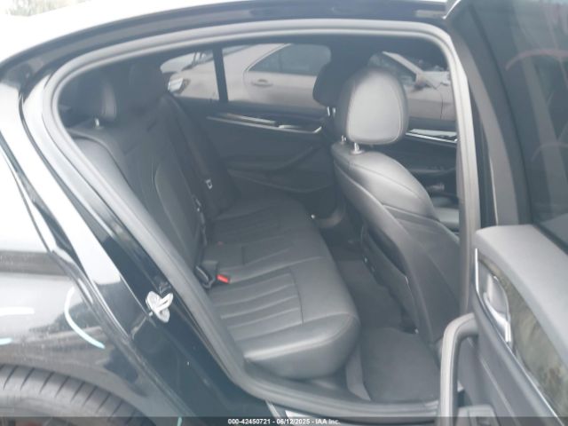 2022 BMW 530 WBA53BH05NWX39783 Photo 7