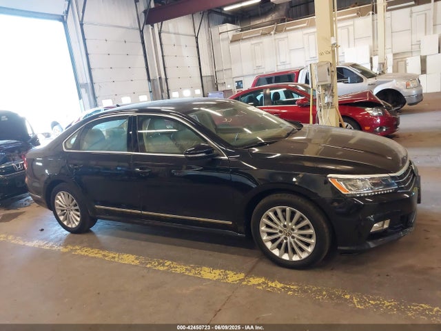 1VWBT7A30HC019849 Volkswagen 1.8 tsi