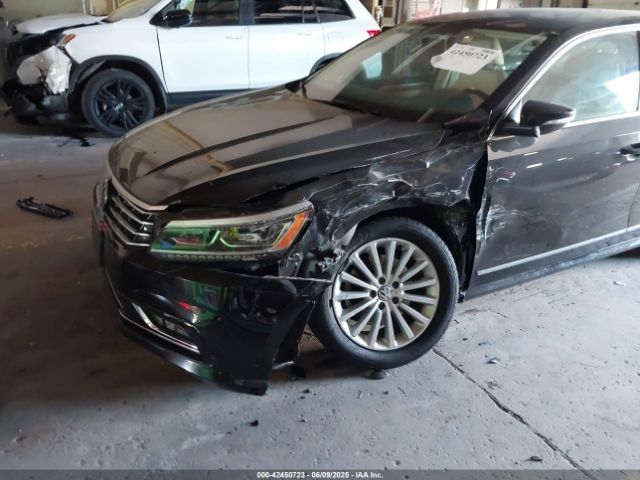 2017 VOLKSWAGEN PASSAT 1VWBT7A30HC019849 Photo 5