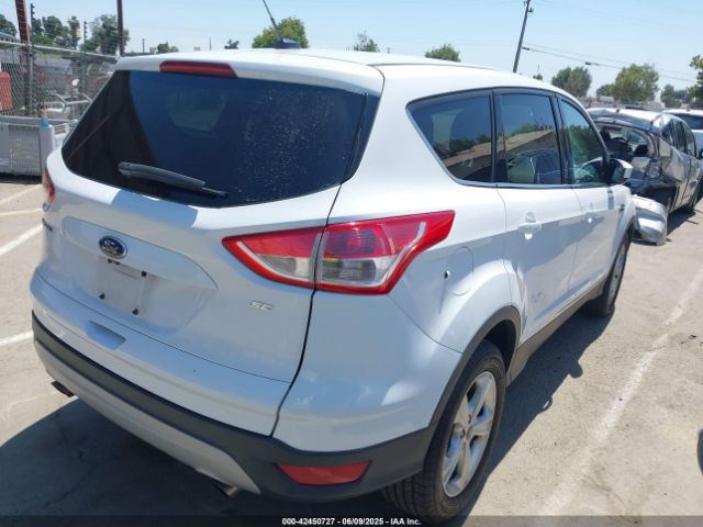 1FMCU0G71FUA43568 Ford ESCAPE SE