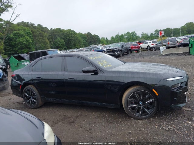 2024 Bmw 760 I Xdrive მანქანა იყიდება აუქციონზე, vin: WBA33EJ02RCT04455, აუქციონის ნომერი: 42450737