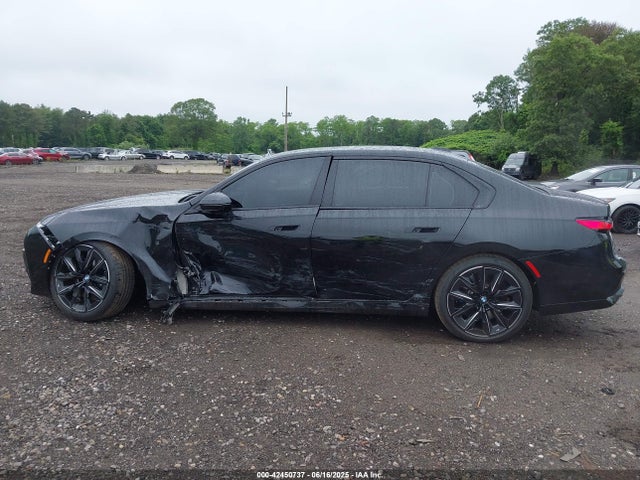 2024 Bmw 760 I Xdrive მანქანა იყიდება აუქციონზე, vin: WBA33EJ02RCT04455, აუქციონის ნომერი: 42450737