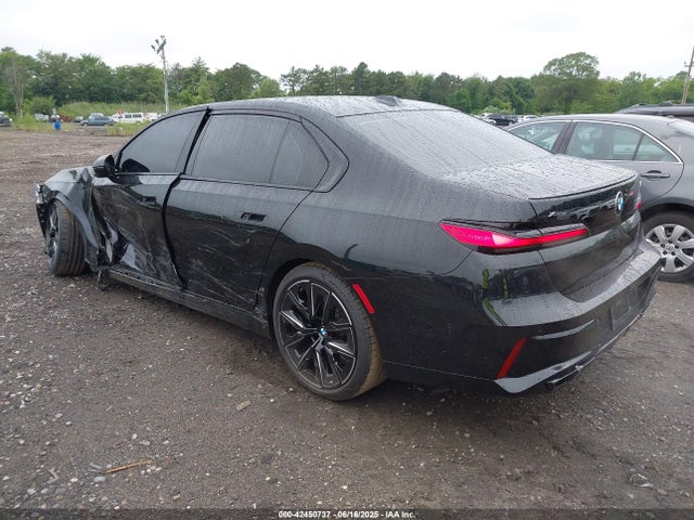 2024 Bmw 760 I Xdrive მანქანა იყიდება აუქციონზე, vin: WBA33EJ02RCT04455, აუქციონის ნომერი: 42450737
