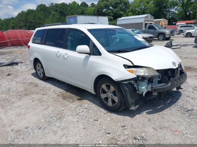 2015 TOYOTA SIENNA 5TDKK3DCXFS571588