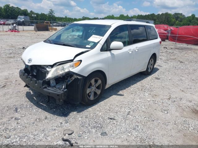 2015 TOYOTA SIENNA 5TDKK3DCXFS571588 Photo 1