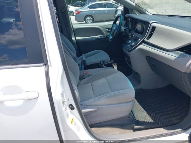 2015 TOYOTA SIENNA 5TDKK3DCXFS571588 Photo 4