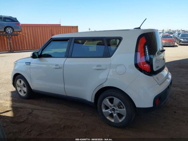 KNDJN2A2XH7469178 KIA Soul