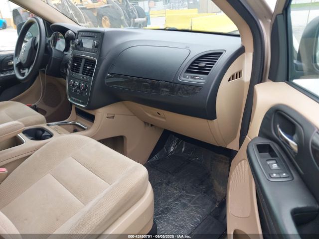 2C4RDGCGXER322705 Dodge Grand Caravan Sxt