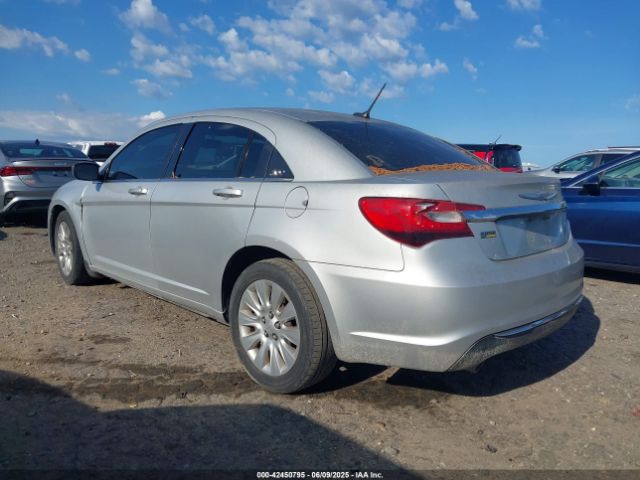 2012 CHRYSLER 200 1C3CCBAG8CN163762 Photo 2