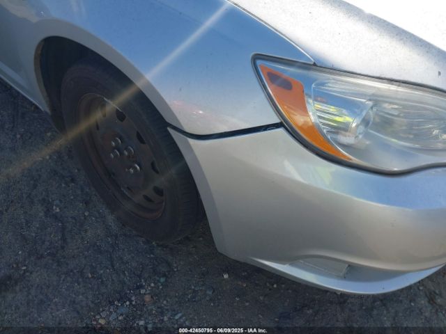 2012 CHRYSLER 200 1C3CCBAG8CN163762 Photo 5