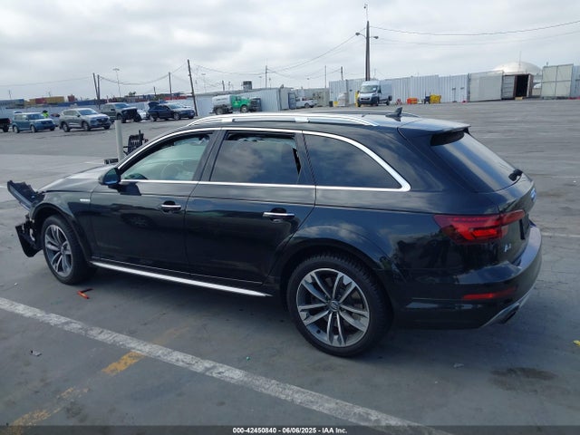 Audi 2018 2018 WA19NBF44JA209519 Image 13