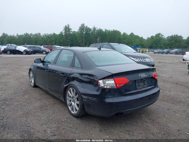2010 AUDI A4 WAUBFAFLXAN014455 Photo 2