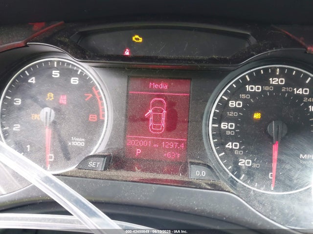 2010 AUDI A4 WAUBFAFLXAN014455 Photo 6
