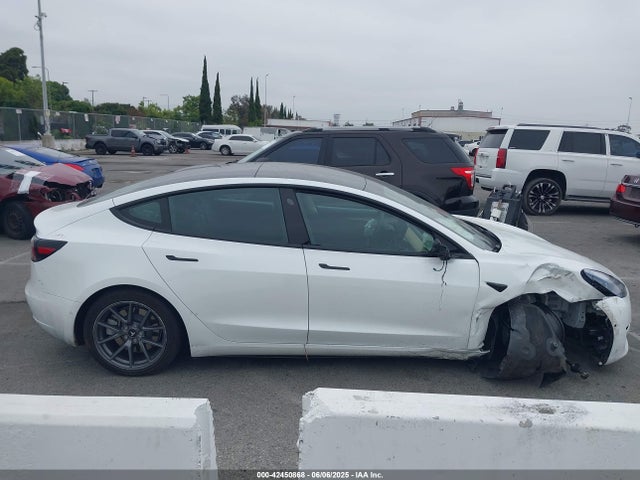 Tesla MODEL 3 2022 5YJ3E1EB7NF170444 Image 13