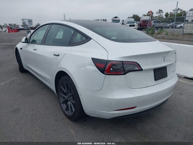 2022 TESLA MODEL 3 5YJ3E1EB7NF170444 Photo 2