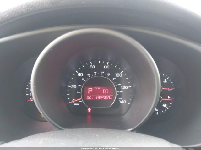 KNDJP3A50F7769772 KIA SOUL +