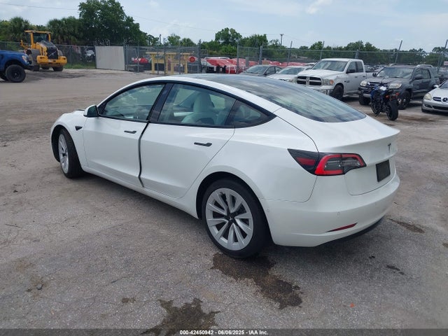 2022 TESLA MODEL 3 5YJ3E1EA6NF153853 Photo 2
