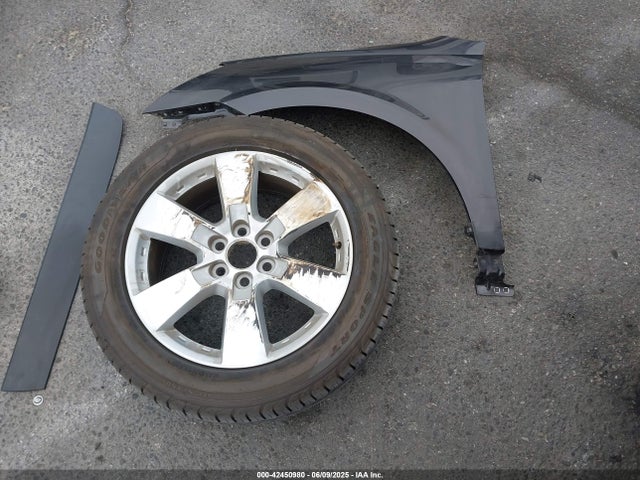 1GNKRJKD8EJ125244 Chevrolet llt
