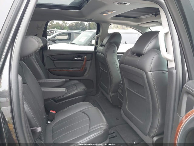 1GNKRJKD8EJ125244 Chevrolet llt