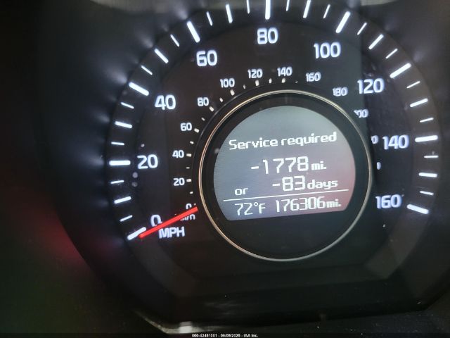 5XXGM4A75EG325674 KIA Optima Lx
