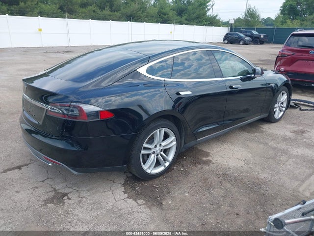 Aukcja sprzedaży 2013 Tesla Model S, vin: 5YJSA1CG1DFP07524, numer aukcji: 42451000