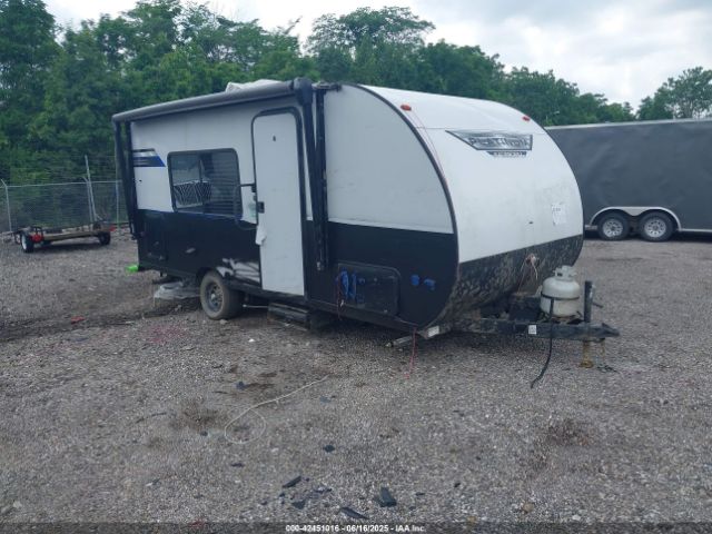 2022 FOREST RIVER SALEM 4X4TSM711MY010065