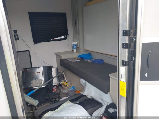 2022 FOREST RIVER SALEM 4X4TSM711MY010065 Photo 4