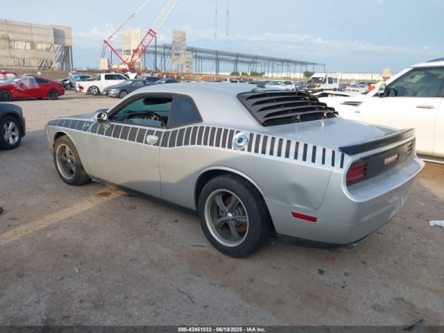 2012 DODGE CHALLENGER 2C3CDYBT4CH193975 Photo 2
