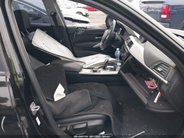 2018 BMW 320I WBA8A9C50JAH12595 Photo 4