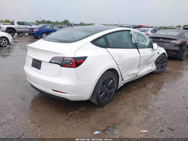 2023 TESLA MODEL 3 5YJ3E1EA2PF433790 Photo 3