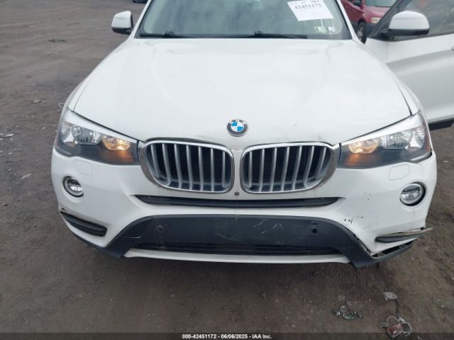 2016 BMW X3 5UXWX9C53G0D70484 Photo 5