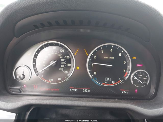 2016 BMW X3 5UXWX9C53G0D70484 Photo 6