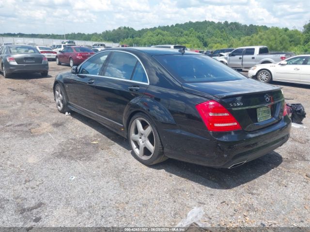 2012 MERCEDES-BENZ S 550 WDDNG7DB1CA439038 Photo 2
