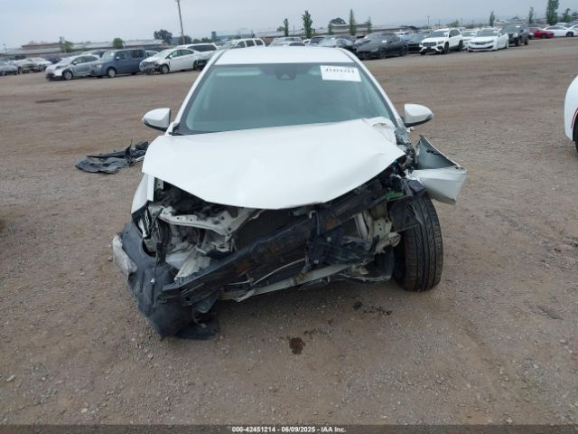 5YFBURHE8KP863767 Toyota 2zr-fe