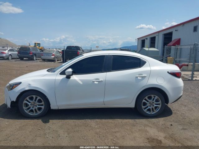 3MYDLBZV2GY107457 Scion IA