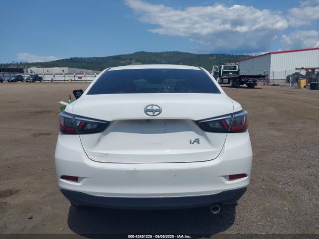 3MYDLBZV2GY107457 Scion IA