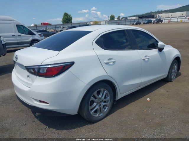 3MYDLBZV2GY107457 Scion IA