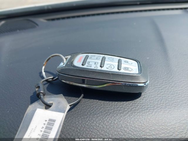 2023 CHRYSLER PACIFICA 2C4RC1BG9PR624944 Photo 10