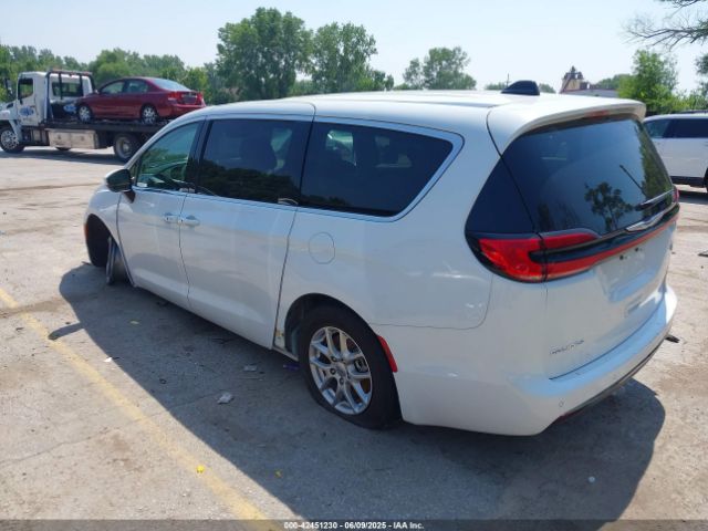 2023 CHRYSLER PACIFICA 2C4RC1BG9PR624944 Photo 2