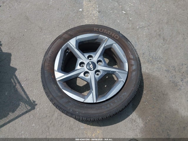 3KPFT4DE1SE094771 KIA 2025