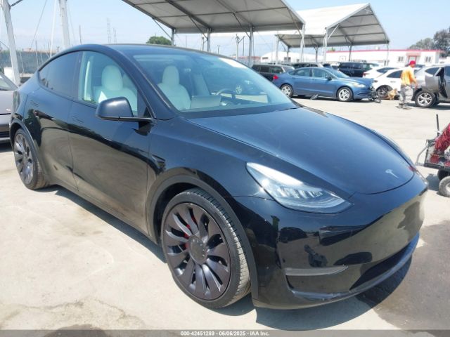 2021 TESLA MODEL Y 5YJYGDEF1MF092889 Photo 0