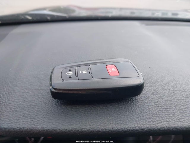 2T3P1RFV8SW502921 Toyota Rav4 Xle