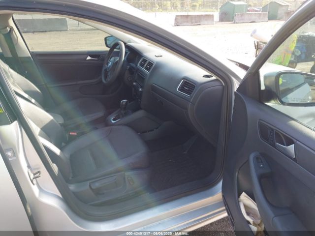 3VWD17AJ3EM227750 Volkswagen Jetta 1.8t Se