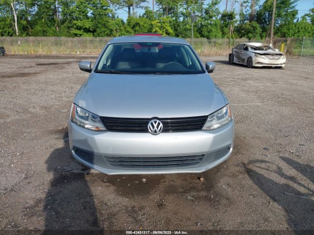 3VWD17AJ3EM227750 Volkswagen Jetta 1.8t Se