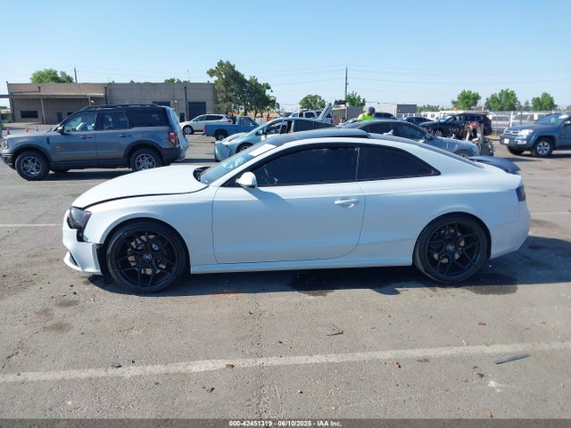 Audi RS 5 2014 WUAC6AFR2EA900989 Image 13
