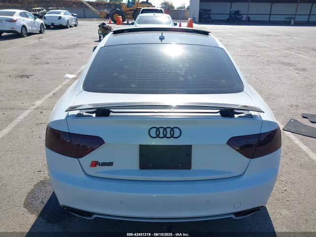 Audi RS 5 2014 WUAC6AFR2EA900989 Image 15